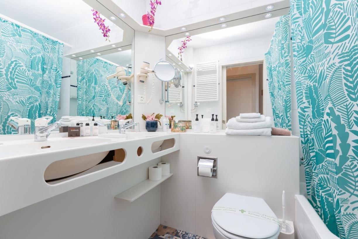 Lake Apartment 4 Bissone Bagian luar foto