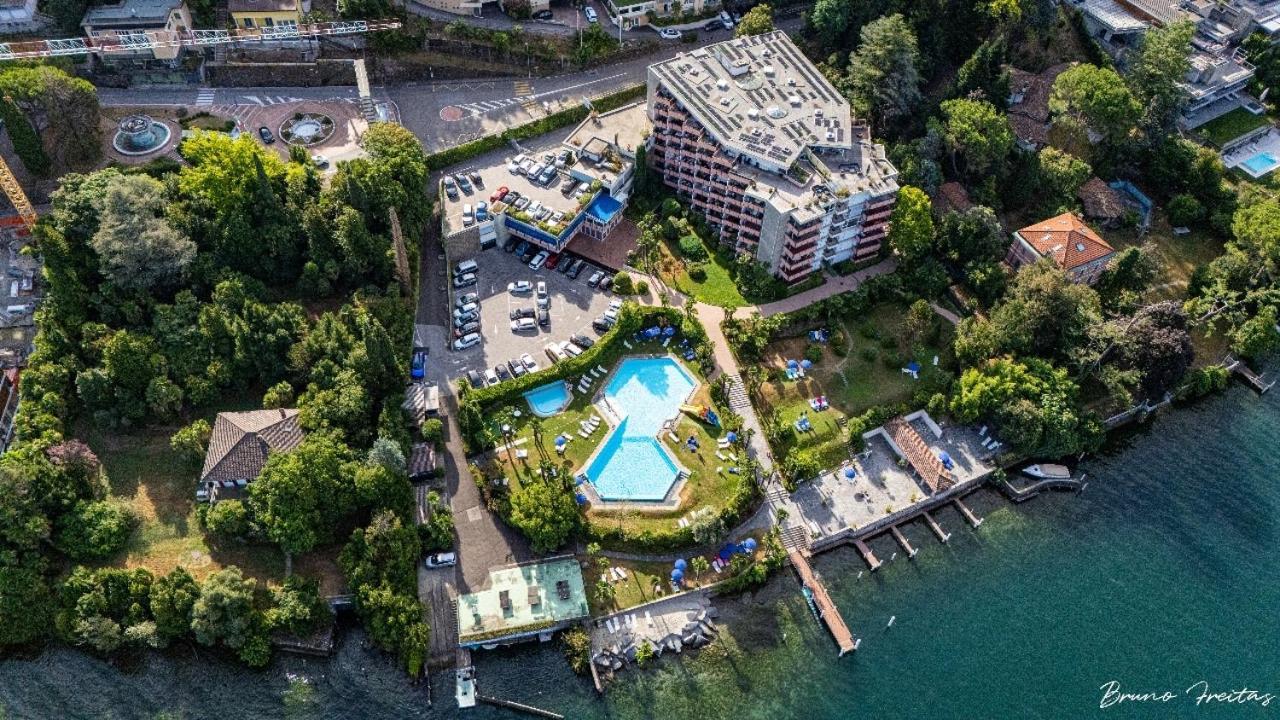 Lake Apartment 4 Bissone Bagian luar foto